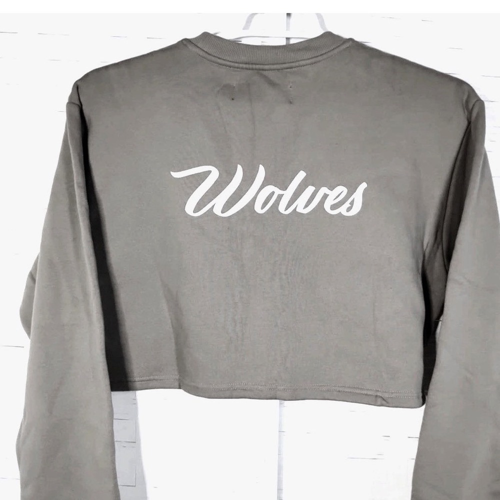 Wolves Darc Sport SHE Cursive Crop Crewneck Stone Gray 111 Of 500 Size Small